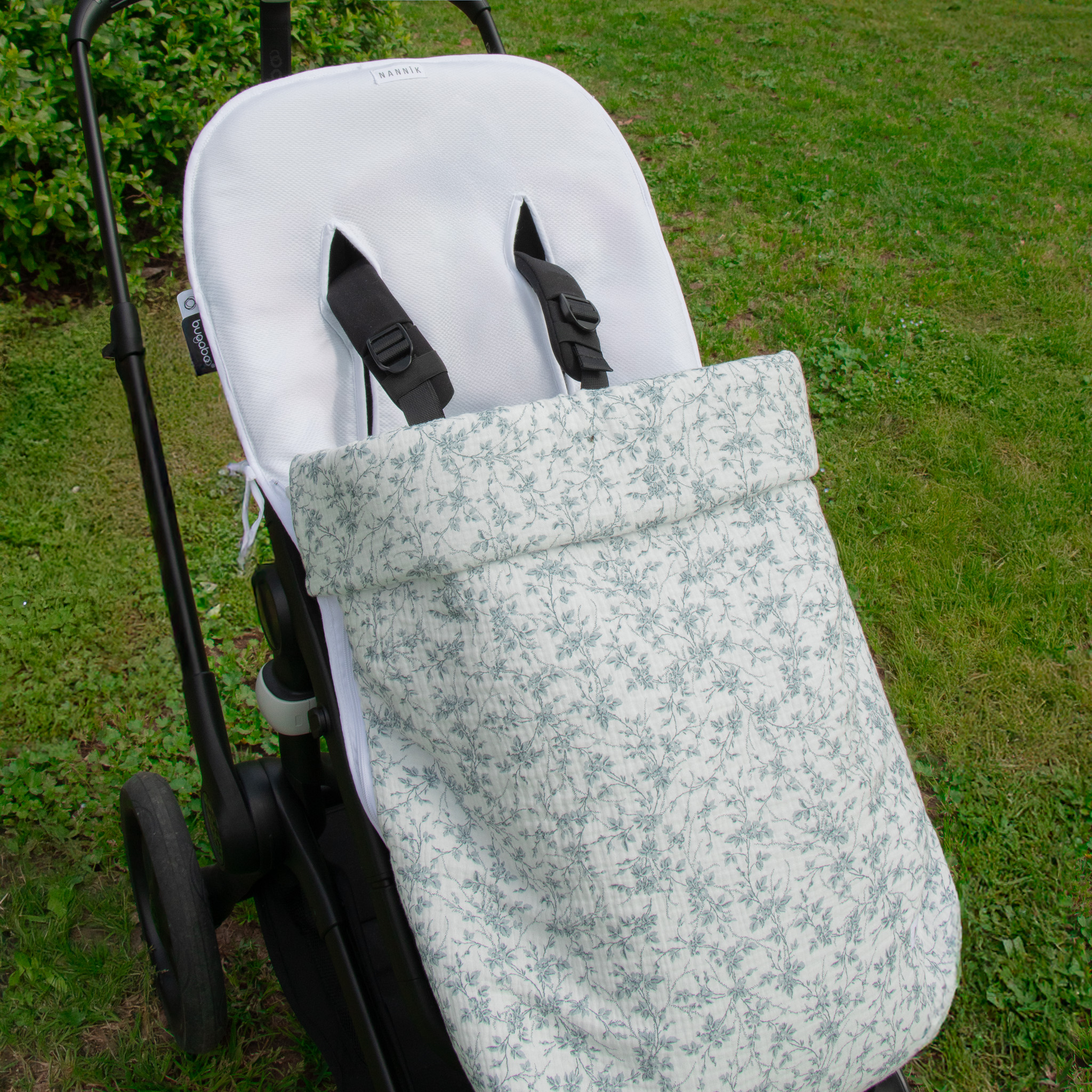 Funda de silla con saco flores azules