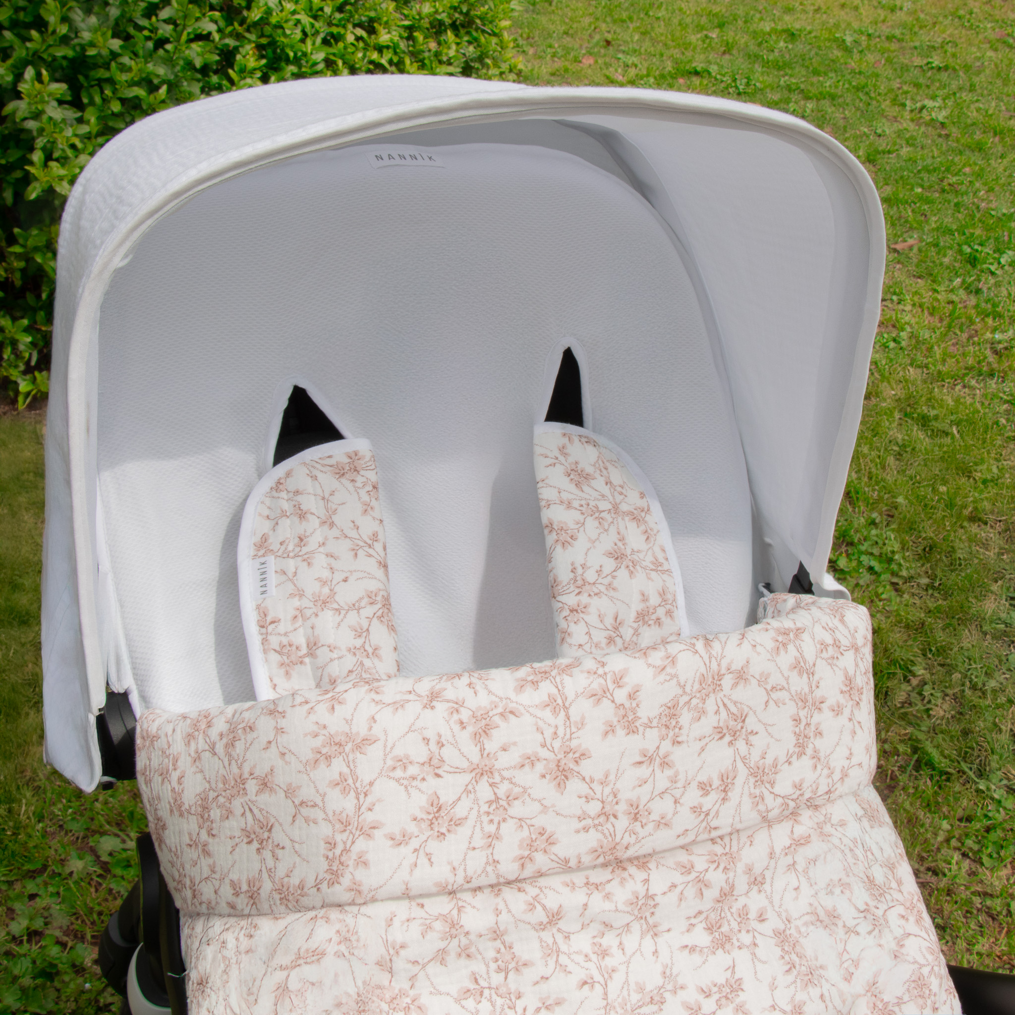 Funda de silla con saco flores rosas