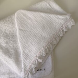 Capa de baño pasacinta rosa bebé