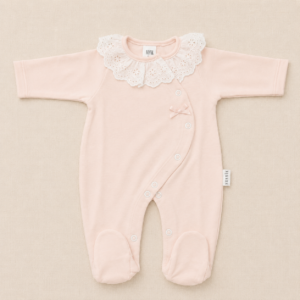 Pijama manga larga rosa cuello bordado